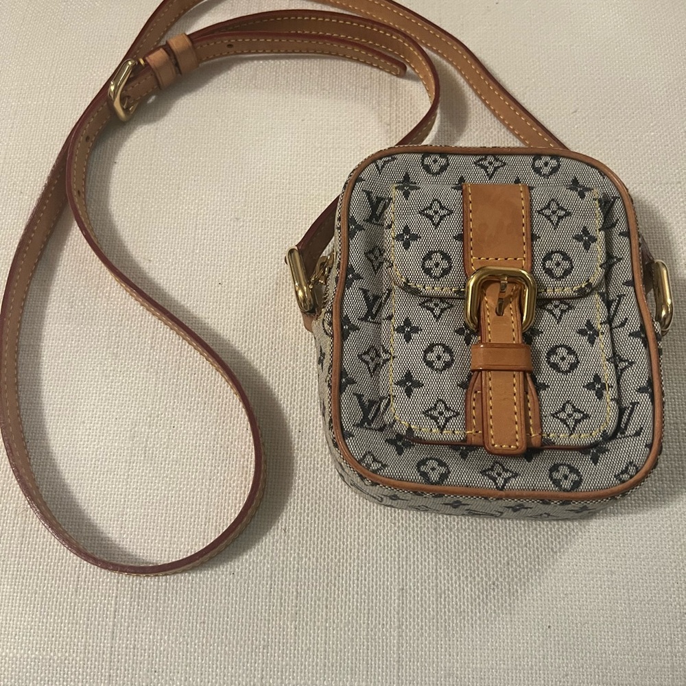 LOUIS VUITTON Monogram Mini Juliet PM Shoulder Bag Blue